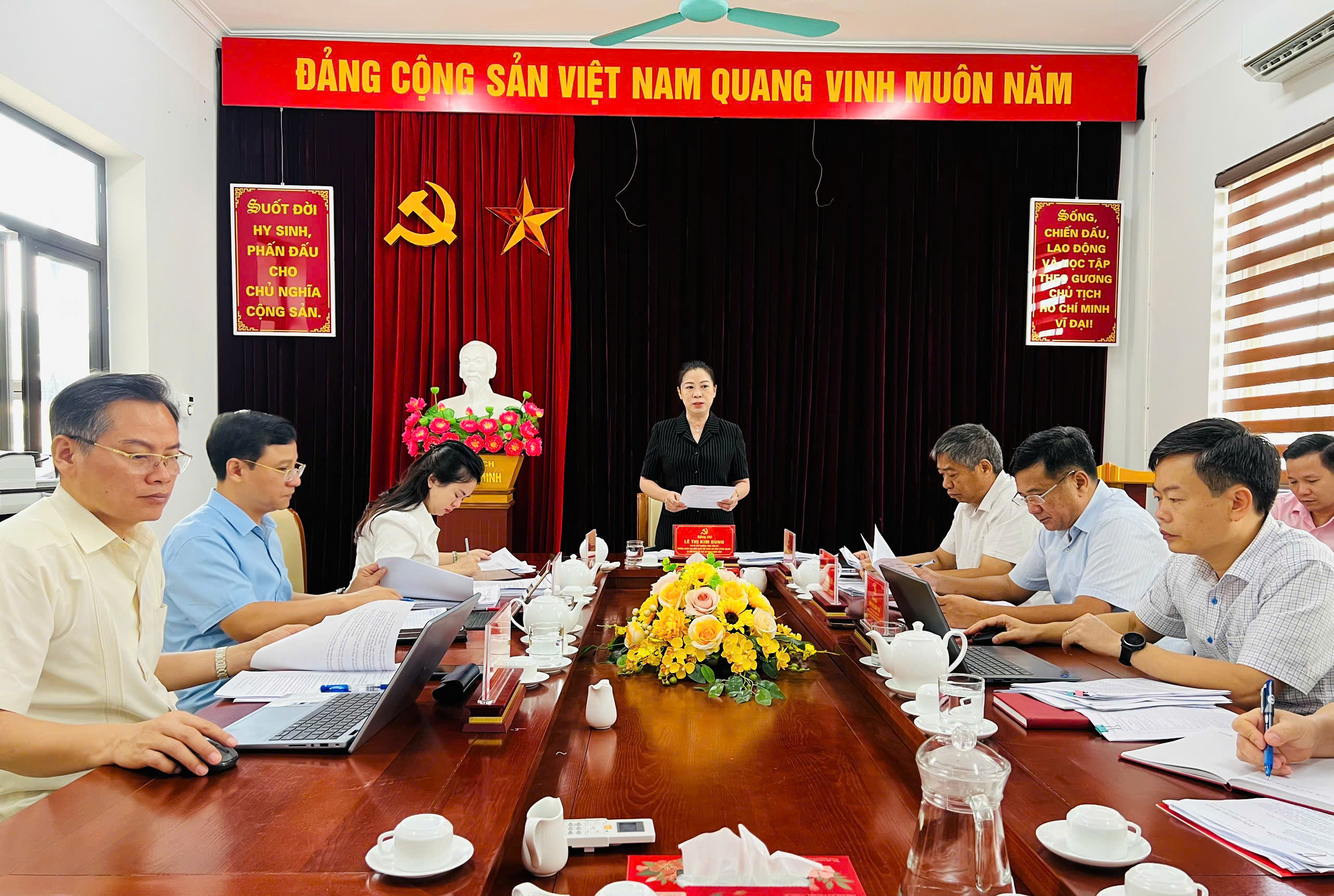 Ảnh tin