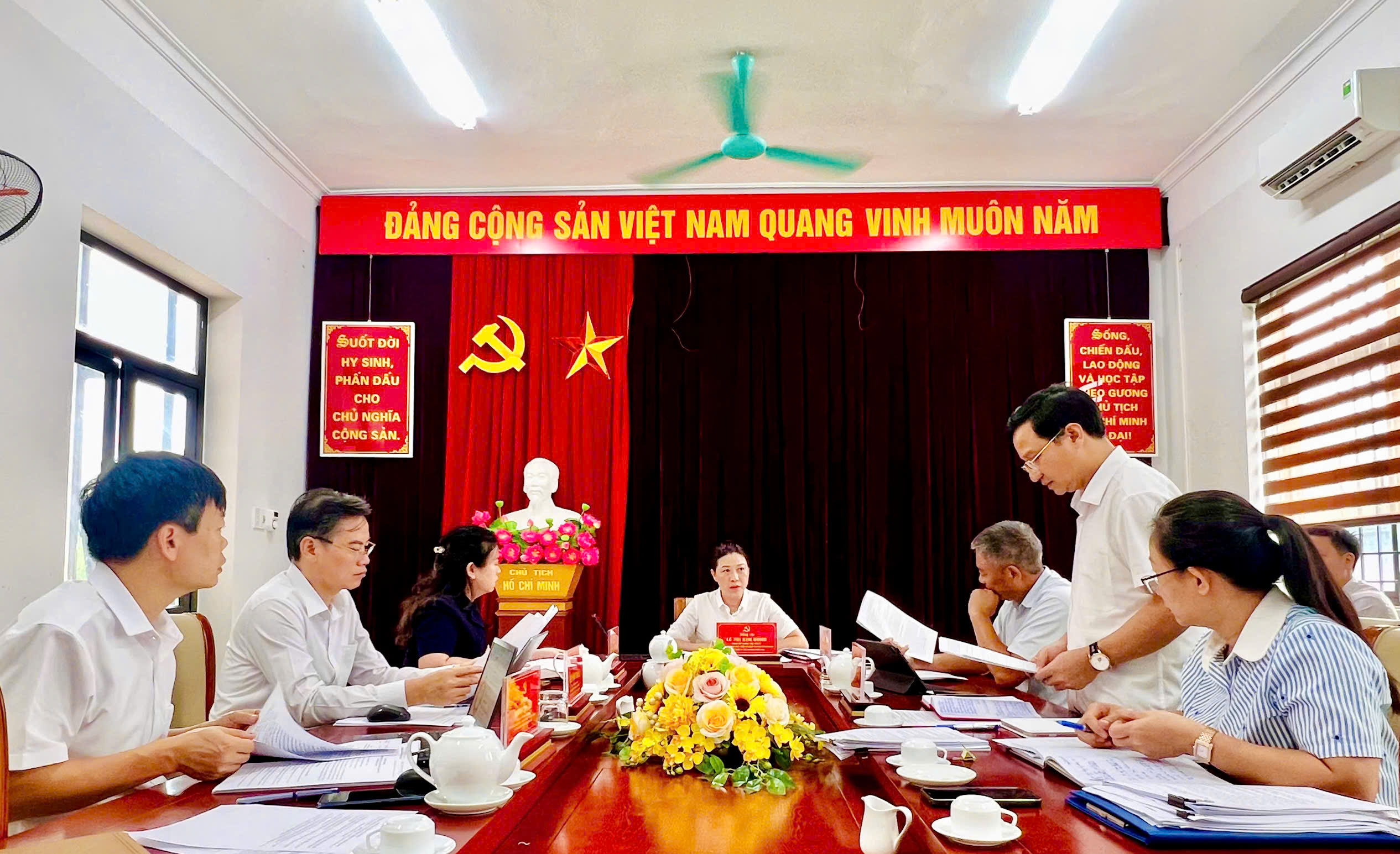 Ảnh tin